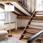 Cooper L Laubenhaus Апартаменти Больцано