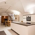 Апартаменти Cooper L Laubenhaus