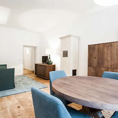 Cooper L Laubenhaus *