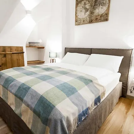 Cooper L Laubenhaus Apartamento *