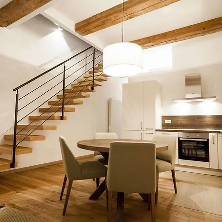 Cooper L Laubenhaus Apartamento Bolzano