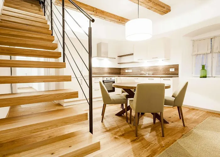 Cooper L Laubenhaus Lejlighed