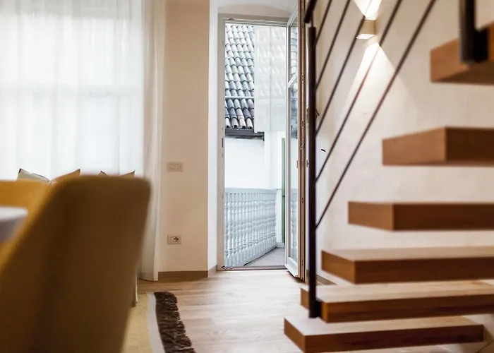 Cooper L Laubenhaus *